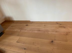 Ausbesserungsarbeiten von Parkett Studio Felix Ortner